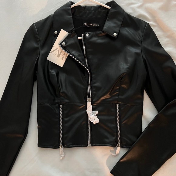 ZARA FAUX LEATHER ZIPPERED JACKET - Women Black XS NWT - Picture 1 of 2